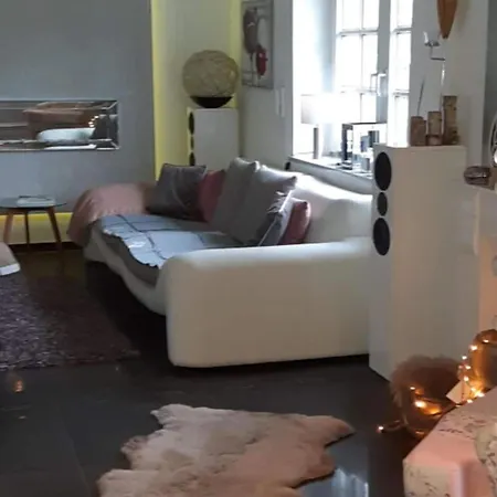 Apartment Romantic, Luxurious En Modern Vinningen